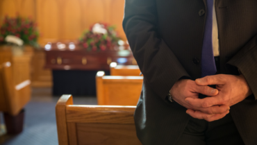 I funerali dei Testimoni di Geova: un approccio sobrio alla morte